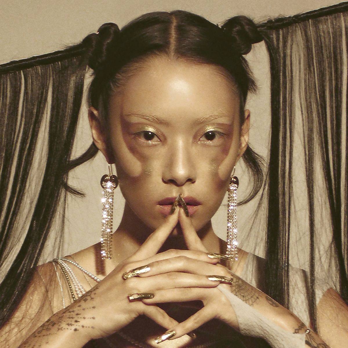 Rina Sawayama: 