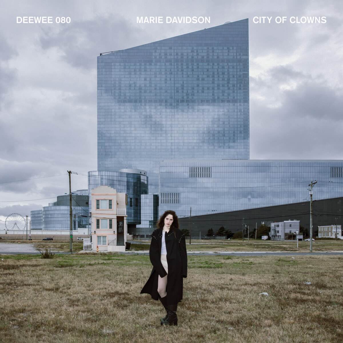 Crítica | Marie Davidson: "City of Clowns" - Música Instantânea