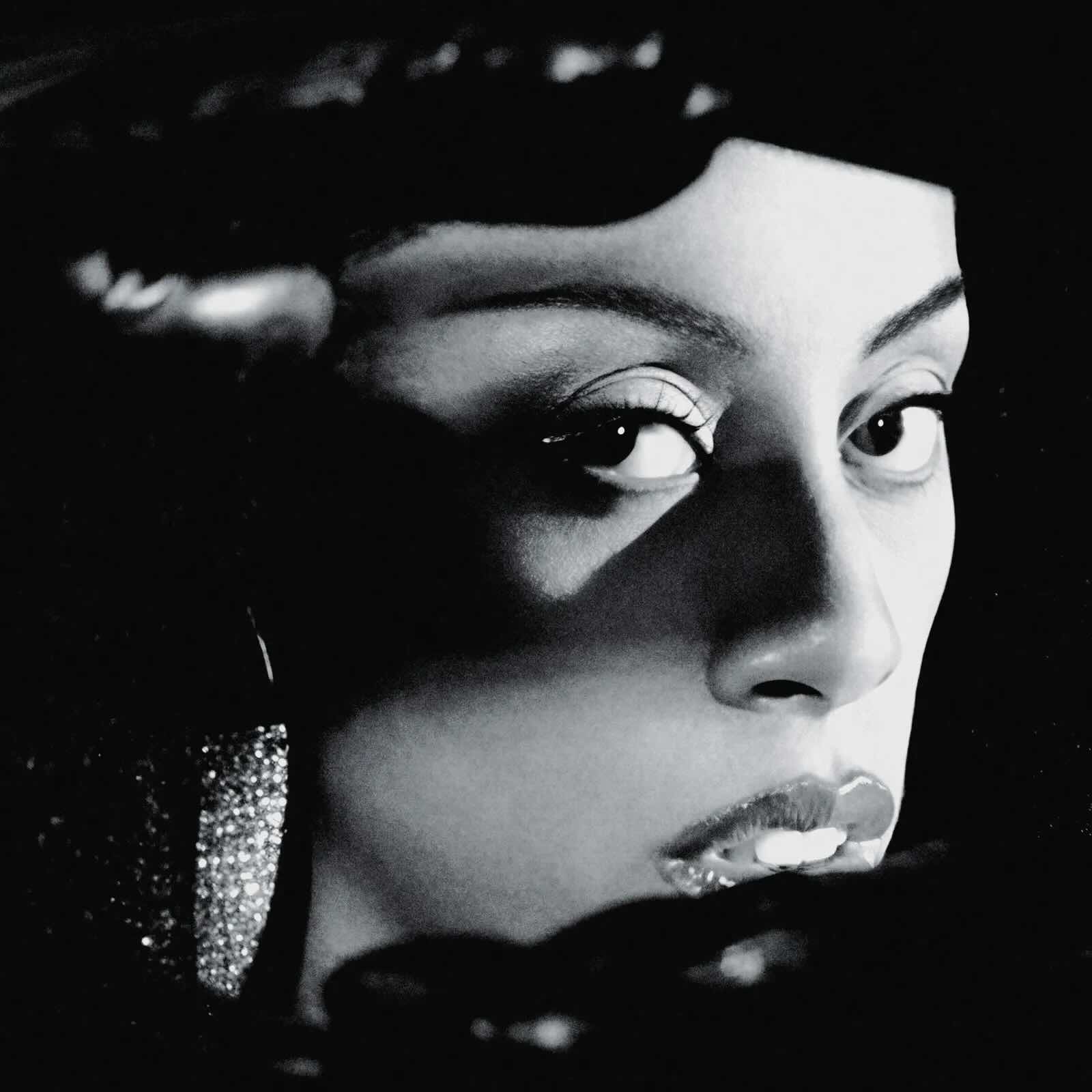 Crítica | Rochelle Jordan: “Through The Wall” - Música Instantânea